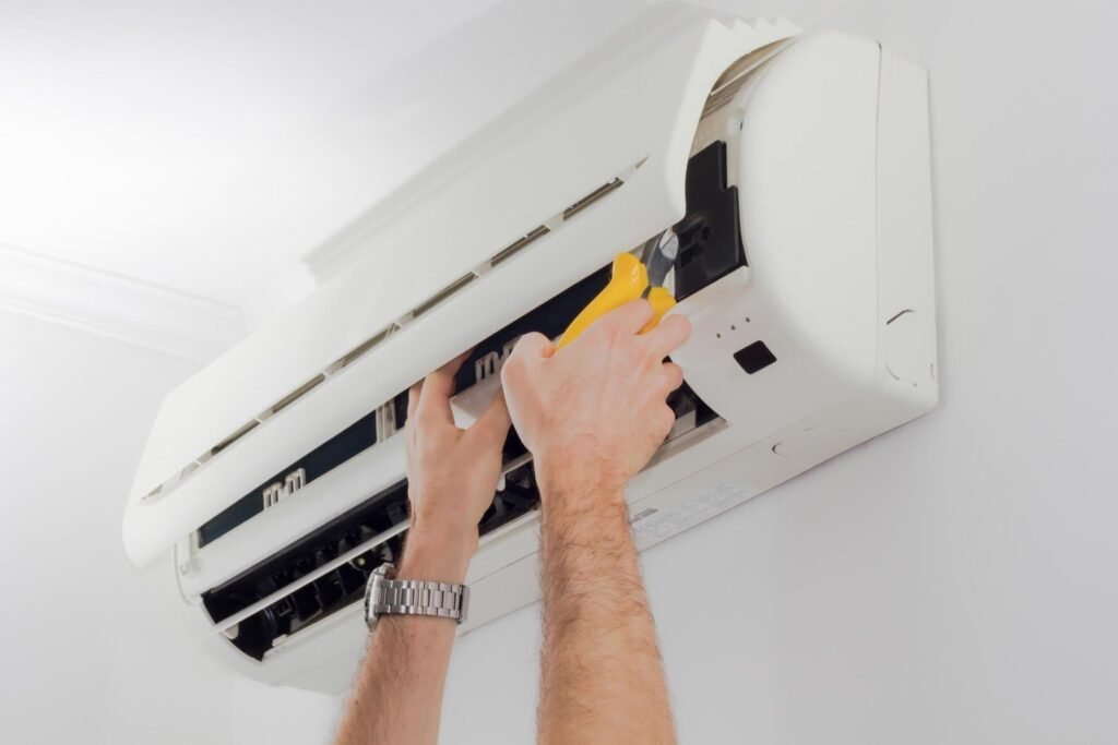 Emergency AC Repair Dubai
